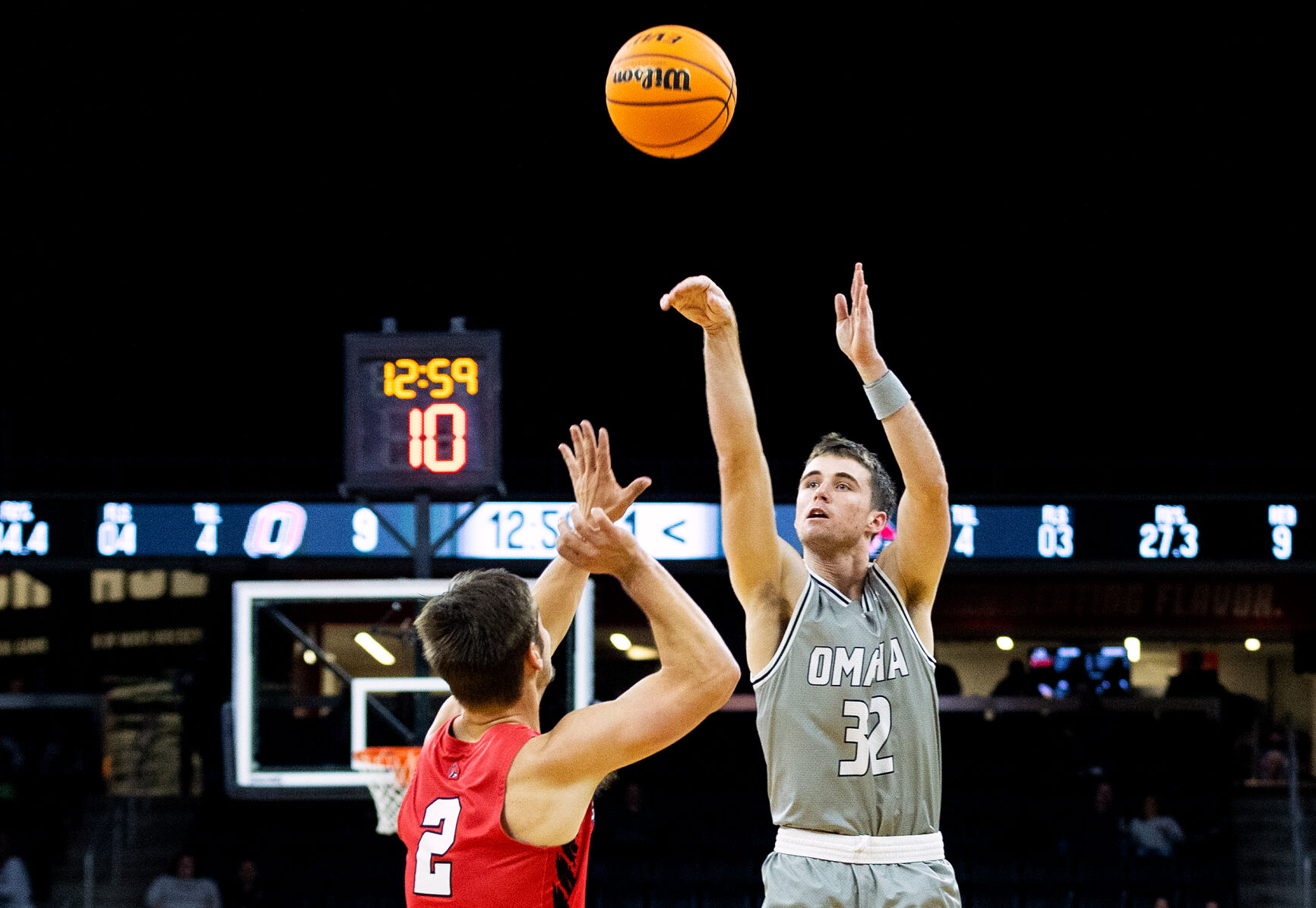 111722-owh-spo-unobasketball-em02.jpg